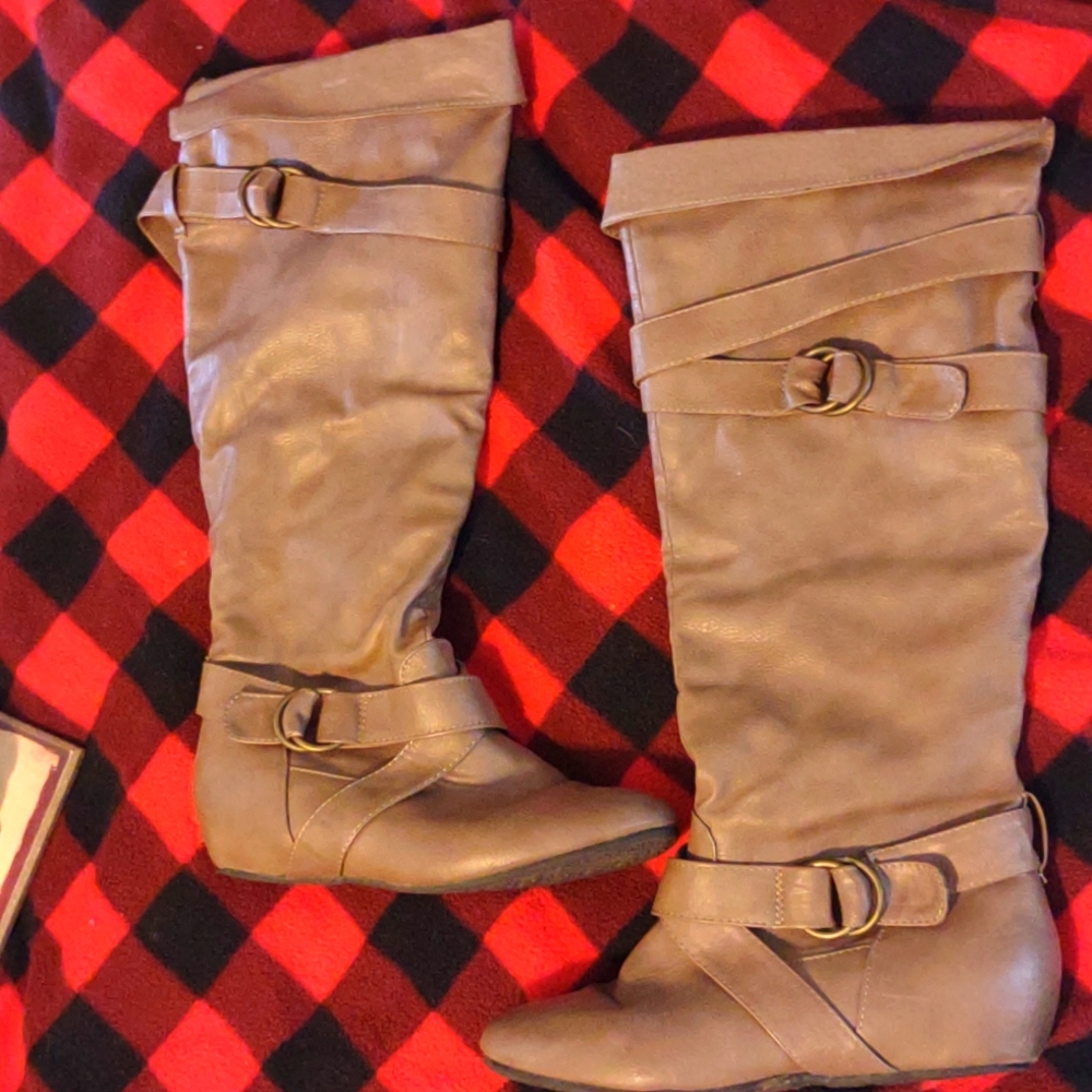 Women's Knee High Tan Boots